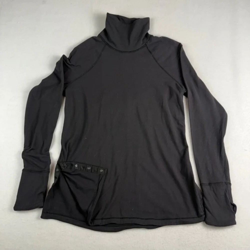Lululemon Athletica Black Turtleneck Long Sleeve Top‎ Snap Side Slits Size 6